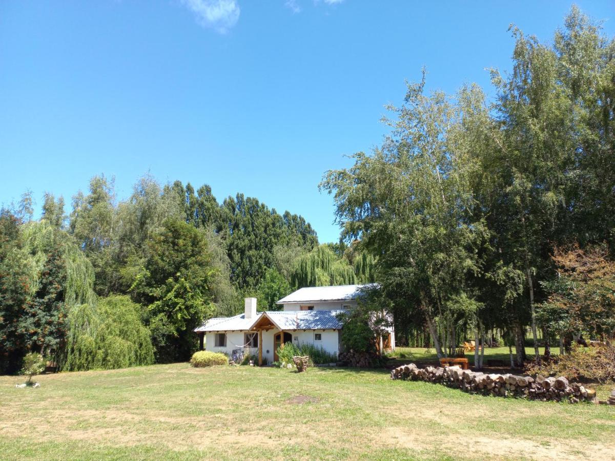 Hostel Lc Hoyo de Epuyén Eksteriør bilde