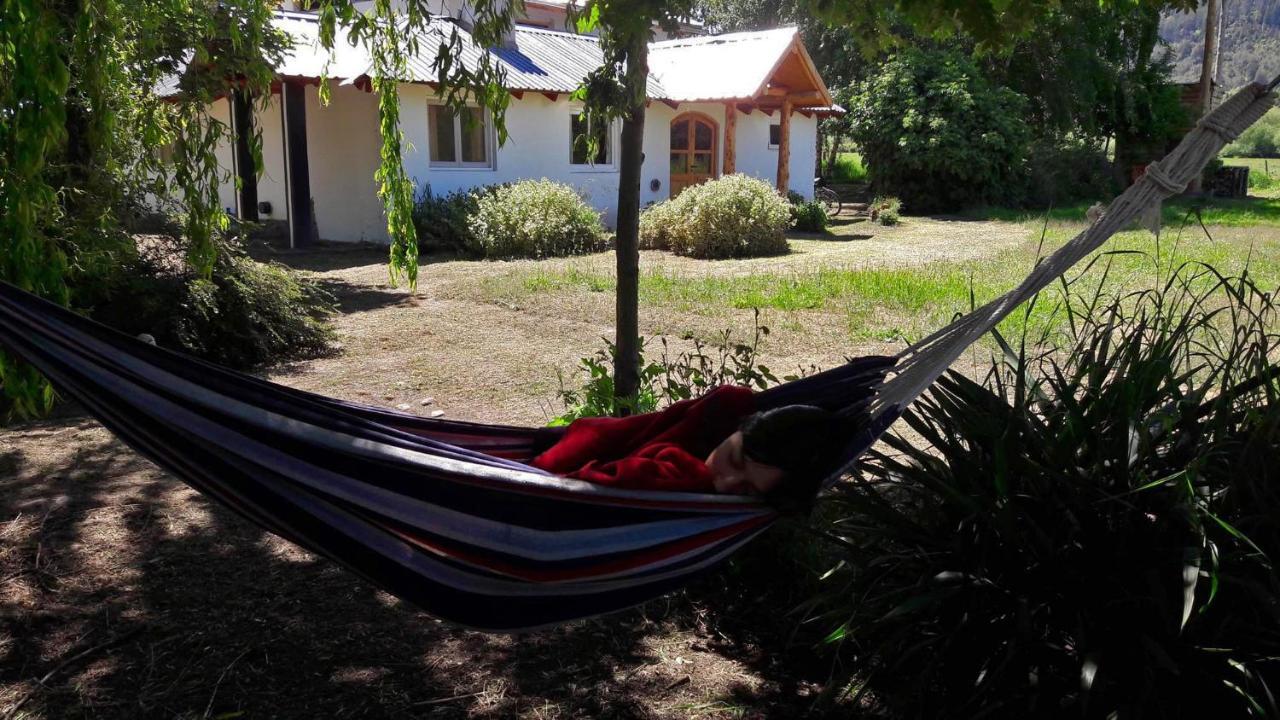 Hostel Lc Hoyo de Epuyén Eksteriør bilde