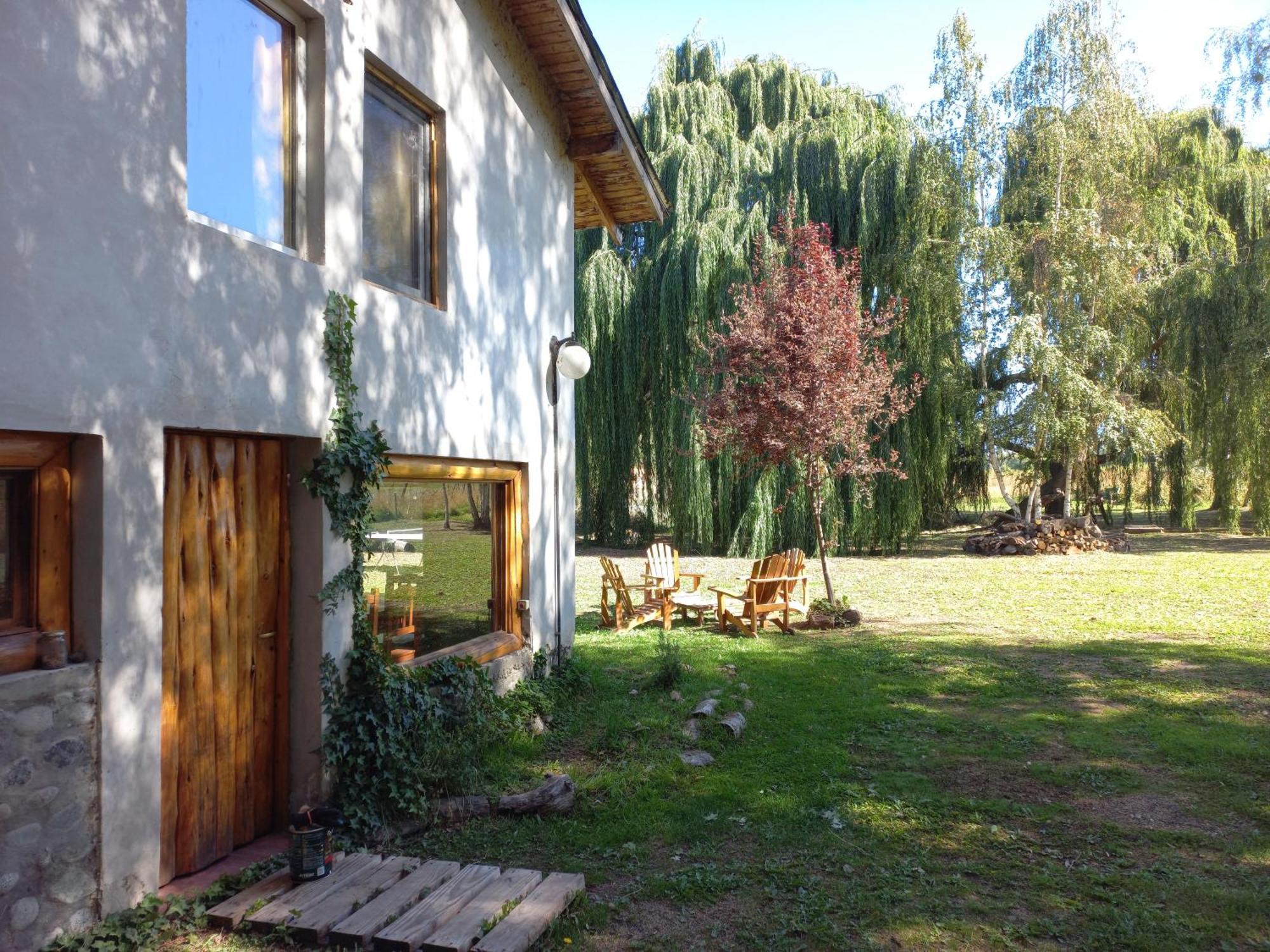Hostel Lc Hoyo de Epuyén Eksteriør bilde